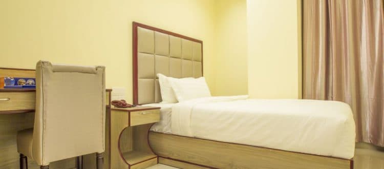 THE PRESIDENTIAL SUITE Mira