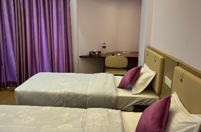 Twin Bed 204