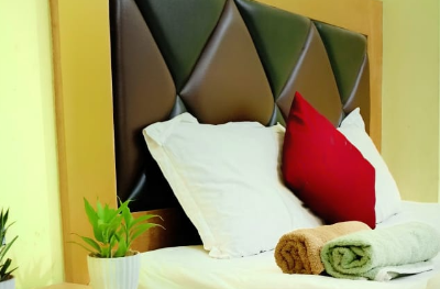 Single Room 208