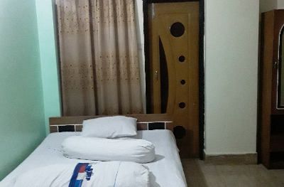 Single bed None Ac 102