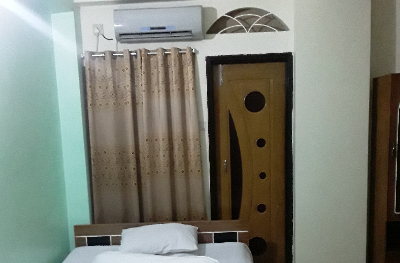 Couple Bed Ac ROOM 207