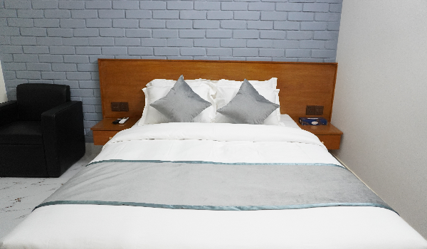 Couple Delux 212