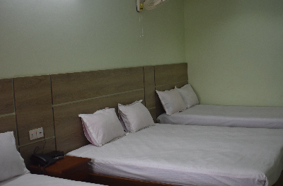 AC\Non-AC Triple Bed 211
