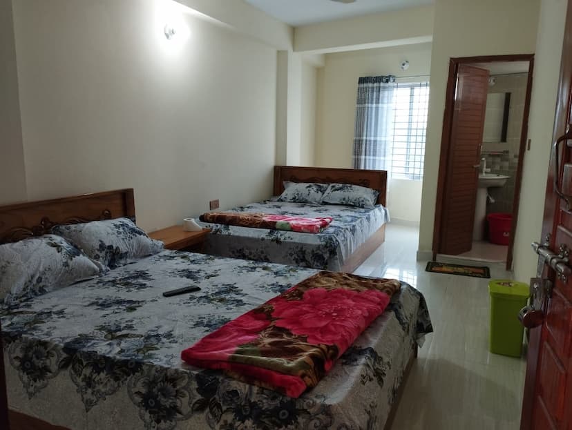 Double Bed 305