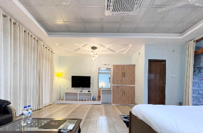 VIP Catagory 1 Cottage E