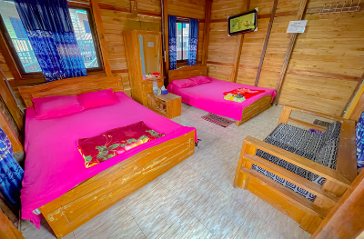 Double Bed J