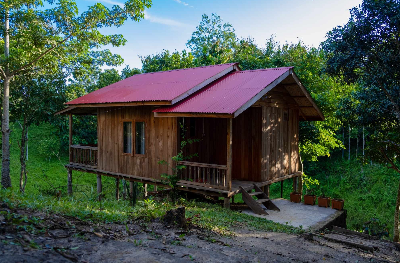 Couple Bed Raiboti Wooden Villa