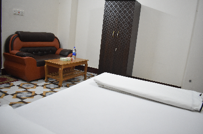 NON-AC Couple Single Bed M